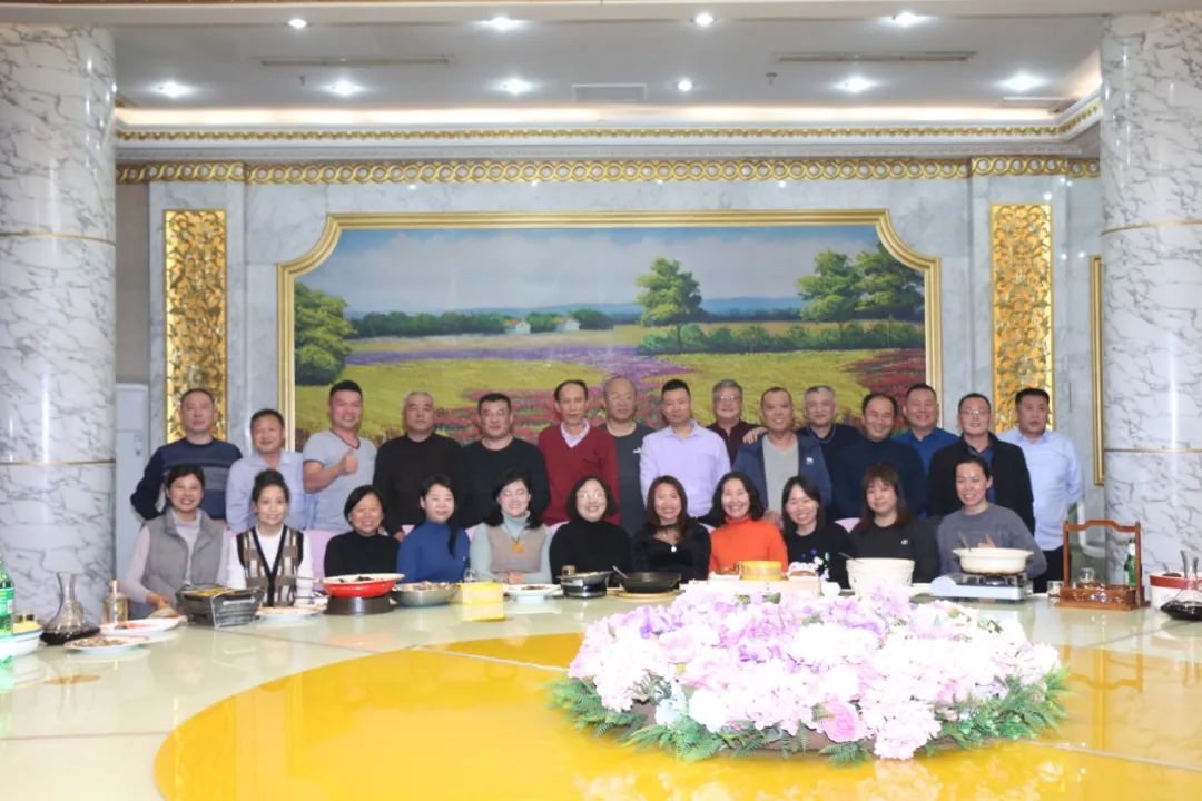 凝心聚力，續(xù)寫華章——HXQC山東分公司2022年新年溝通會在皇家花園酒店隆重舉行