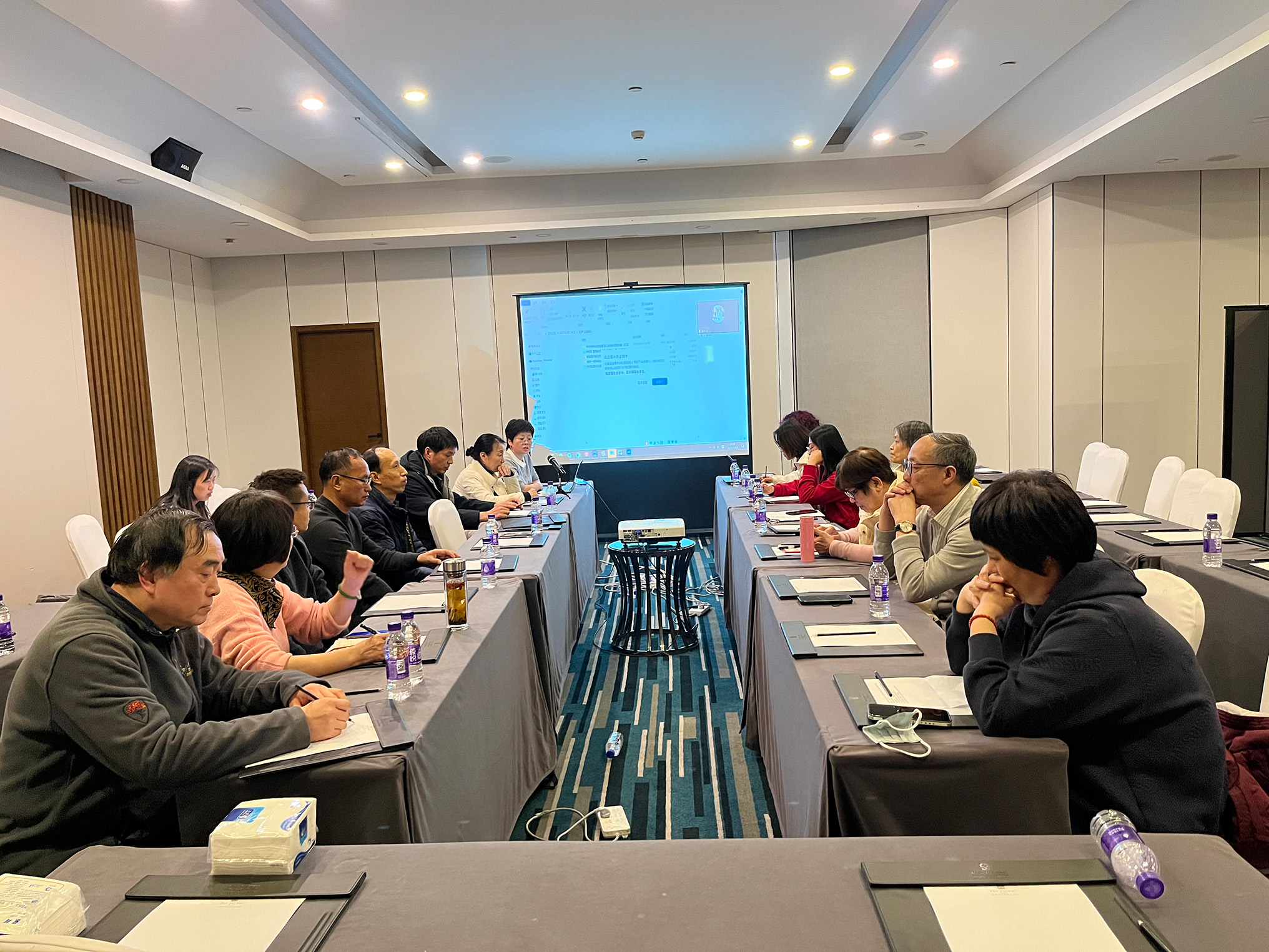 HXQC 召開認證審議一致性研討會議