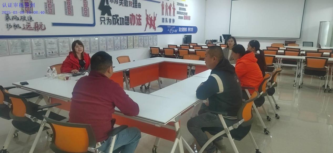 熱烈祝賀!HXQC為云南尤佳商貿(mào)有限公司頒發(fā)首張生鮮農(nóng)產(chǎn)品供應(yīng)商服務(wù)認(rèn)證證書